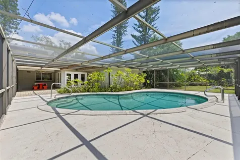 120 59th Avenue S St Petersburg FL 33705