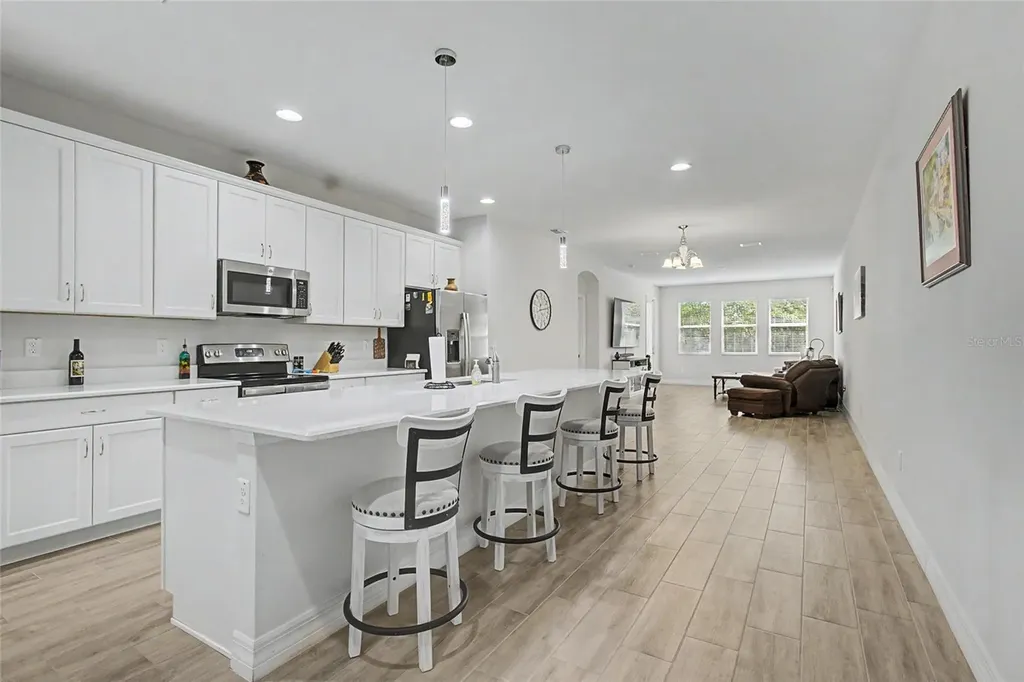 219 Villa Luna Lane Lutz FL 33549