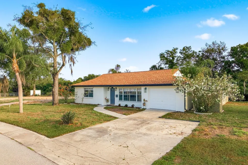 3705 Grayton Drive New Port Richey FL 34652