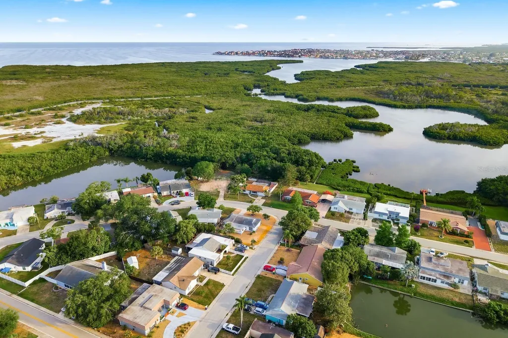 3705 Grayton Drive New Port Richey FL 34652