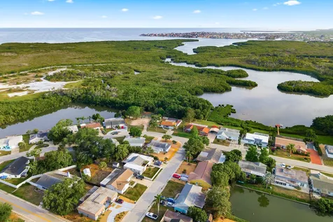 3705 Grayton Drive New Port Richey FL 34652