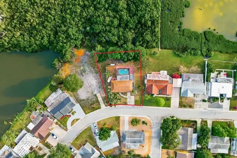 3705 Grayton Drive New Port Richey FL 34652