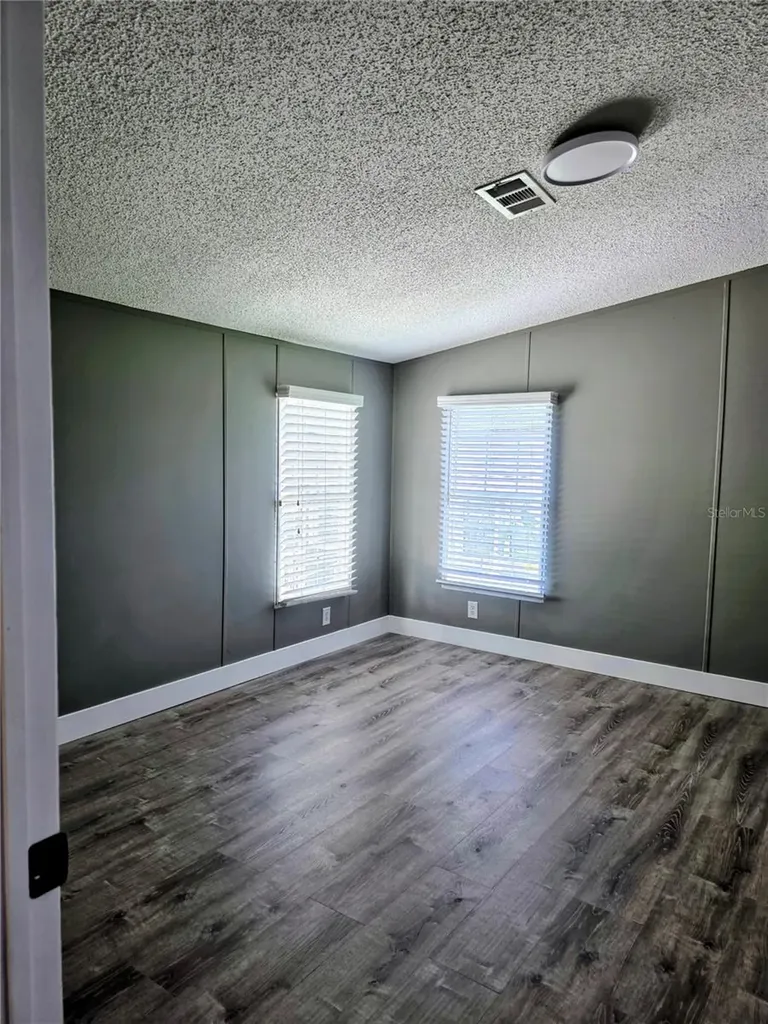 205 W Shell Point Road Ruskin FL 33570