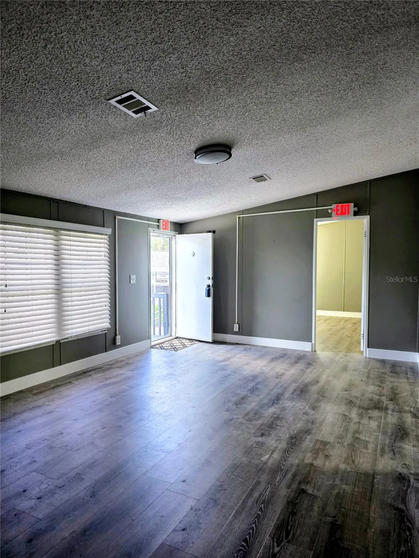 205 W Shell Point Road Ruskin FL 33570