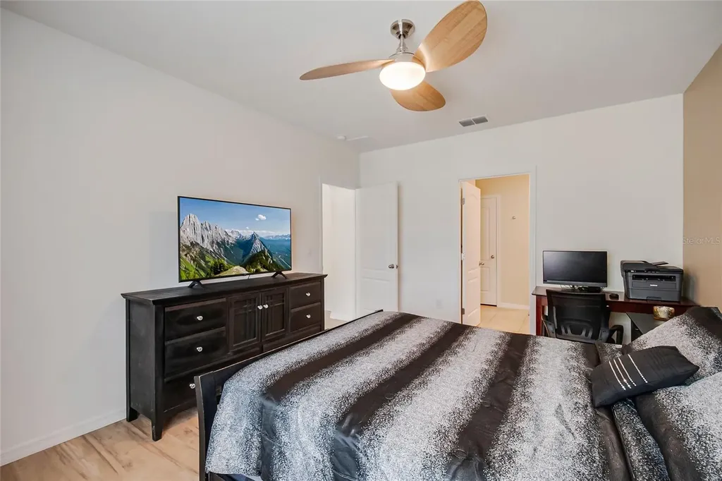 523 Auburn Grove Terrace Auburndale FL 33823