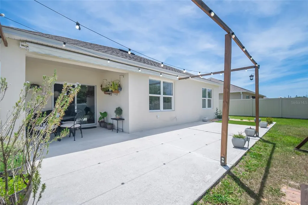 523 Auburn Grove Terrace Auburndale FL 33823