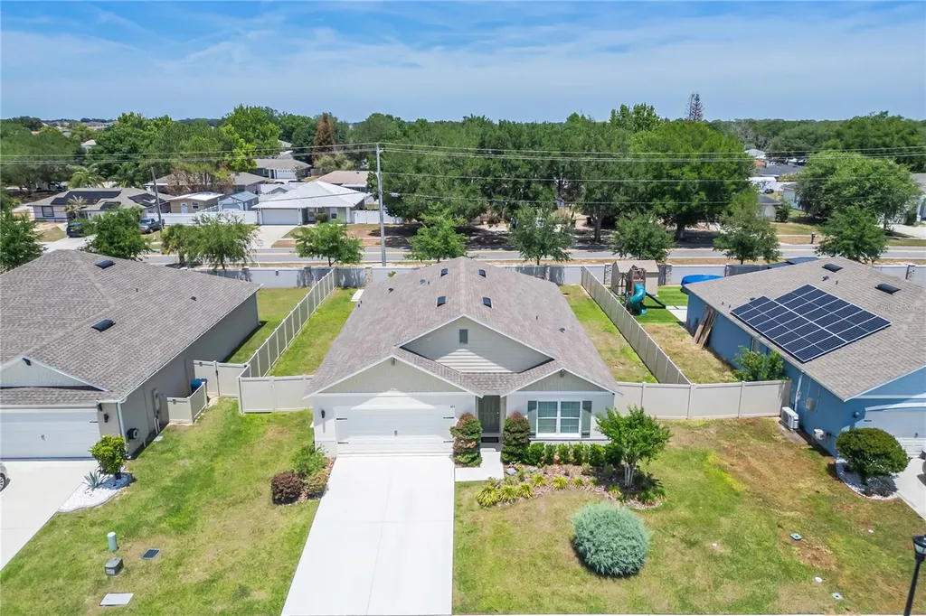 523 Auburn Grove Terrace Auburndale FL 33823