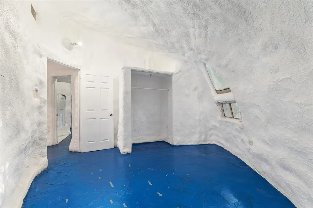 6928 NW 39th Avenue Gainesville FL 32606