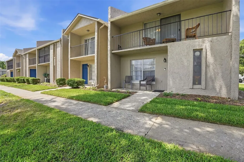 868 Town Circle Maitland FL 32751