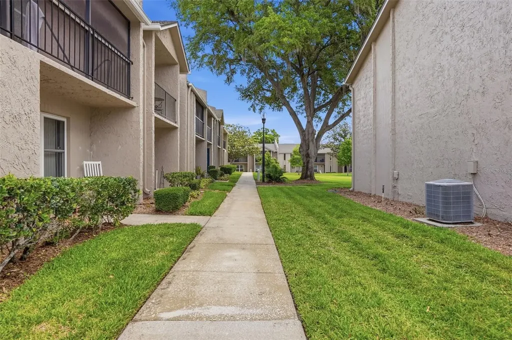 868 Town Circle Maitland FL 32751