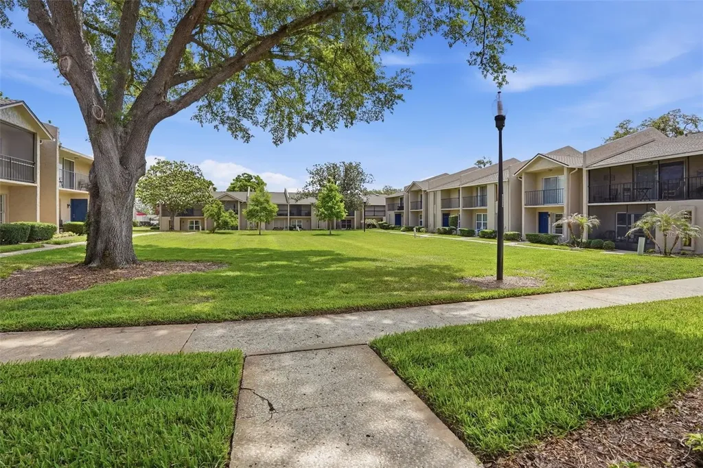 868 Town Circle Maitland FL 32751