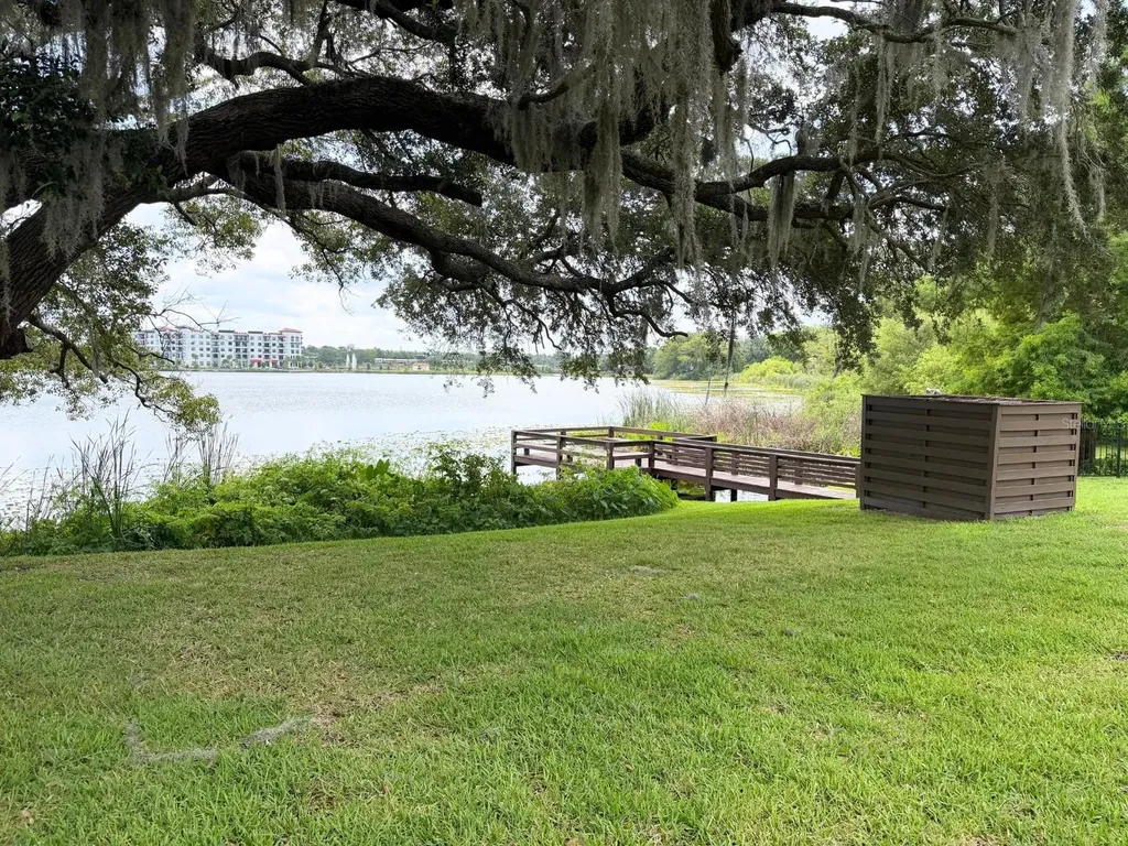 868 Town Circle Maitland FL 32751