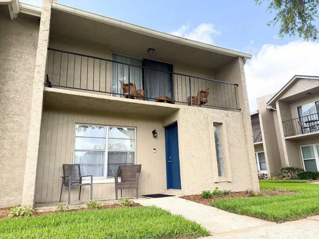 868 Town Circle Maitland FL 32751