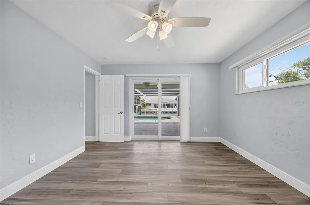 6305 Cottonwood Lane Apollo Beach FL 33572