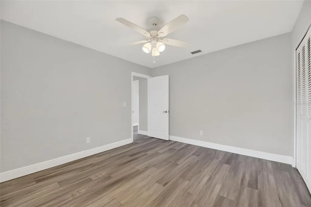 6305 Cottonwood Lane Apollo Beach FL 33572