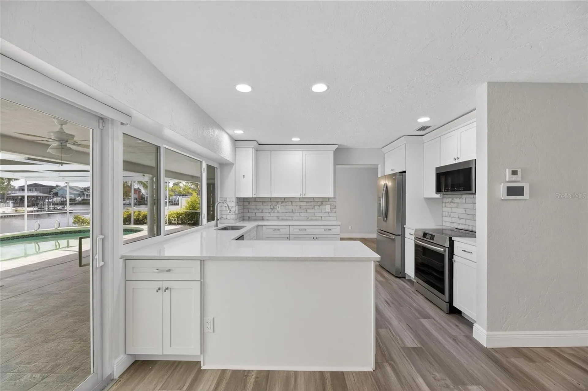 6305 Cottonwood Lane Apollo Beach FL 33572