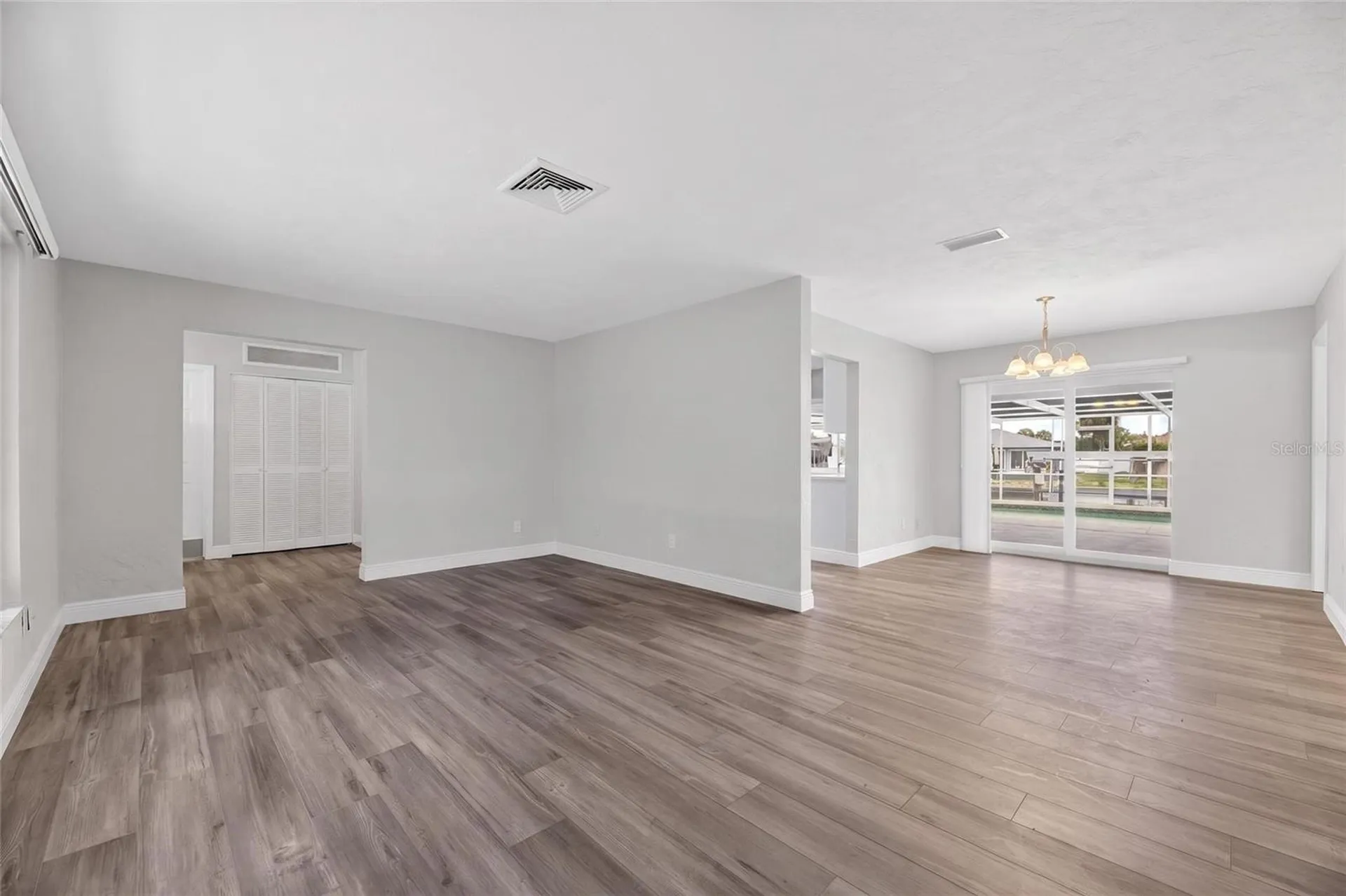 6305 Cottonwood Lane Apollo Beach FL 33572
