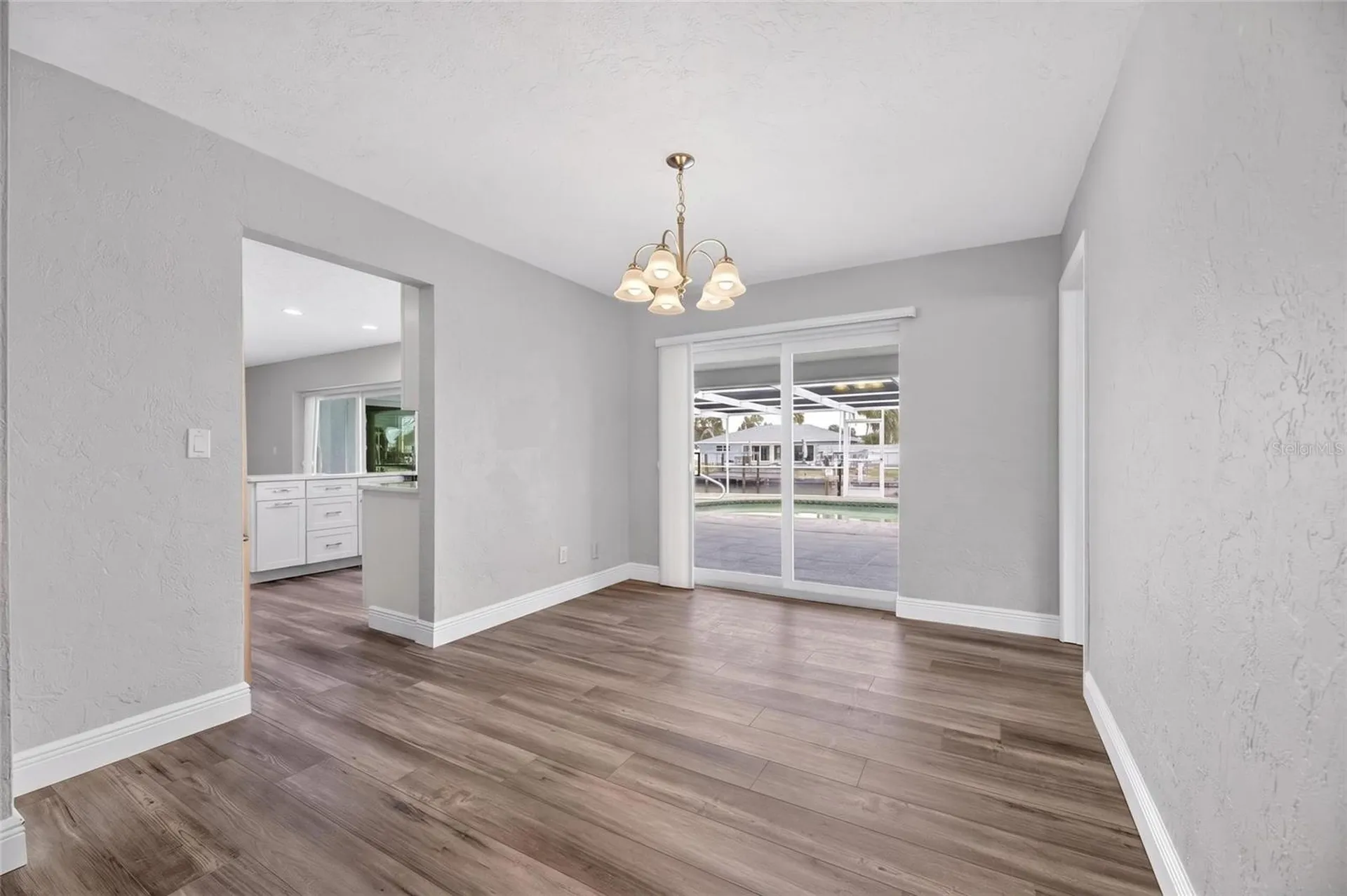 6305 Cottonwood Lane Apollo Beach FL 33572