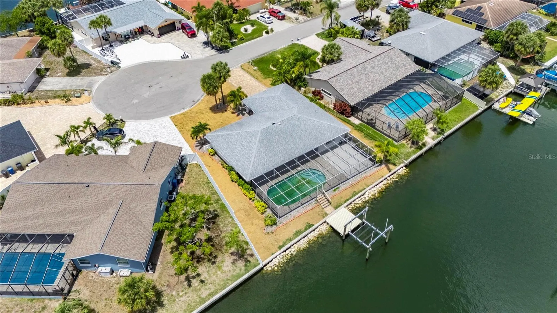 6305 Cottonwood Lane Apollo Beach FL 33572
