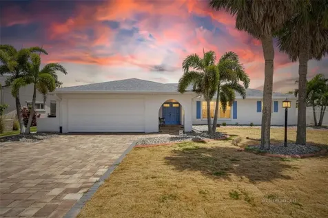 6305 Cottonwood Lane Apollo Beach FL 33572