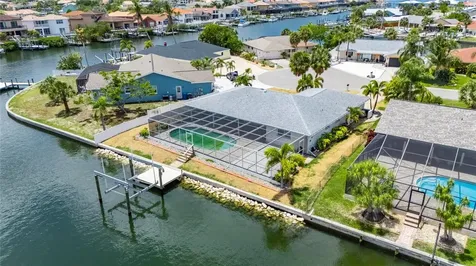 6305 Cottonwood Lane Apollo Beach FL 33572