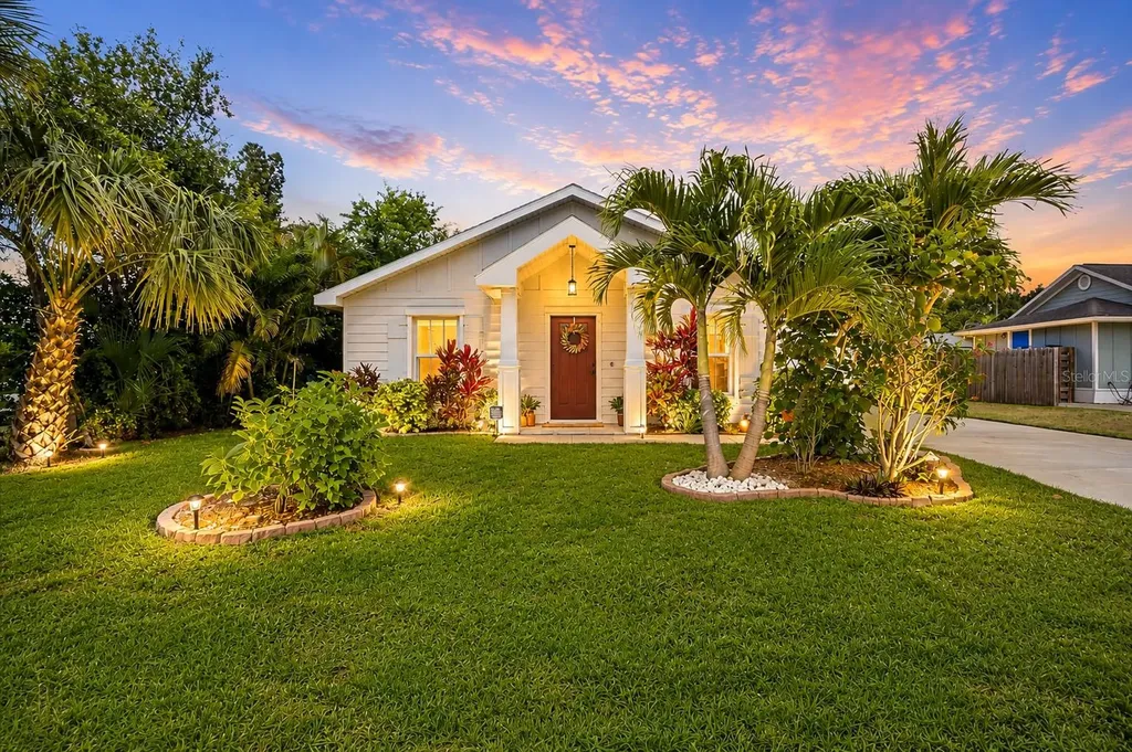 606 19th Avenue W Palmetto FL 34221