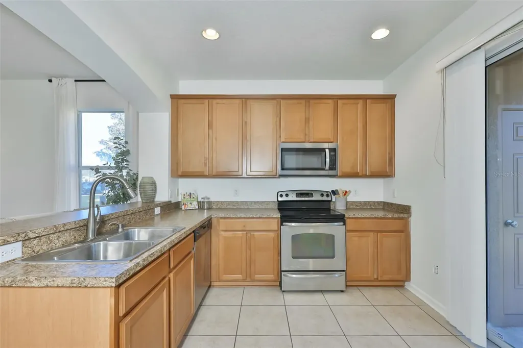 8830 Red Beechwood Court Riverview FL 33578