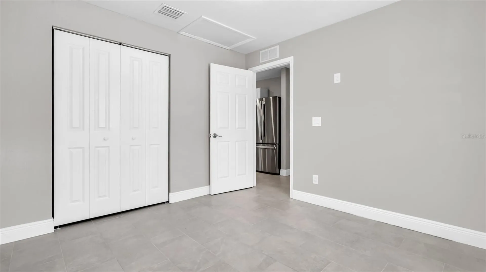 2651 1/2 2nd Avenue S St Petersburg FL 33712