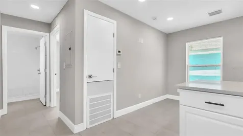 2651 1/2 2nd Avenue S St Petersburg FL 33712