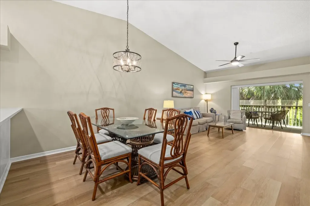 9550 High Gate Drive Sarasota FL 34238