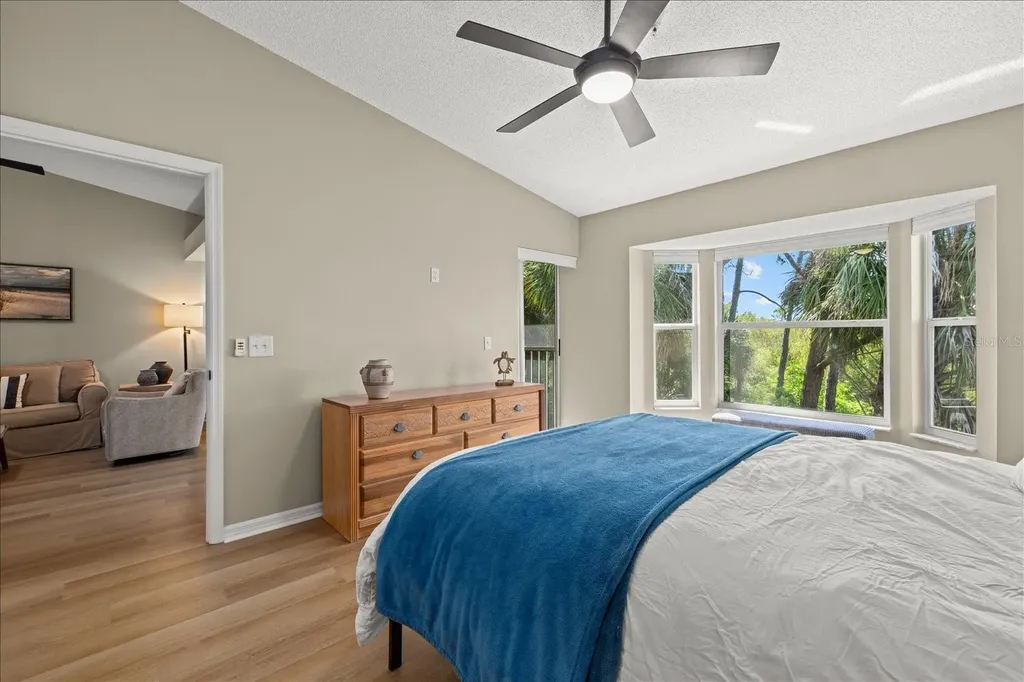 9550 High Gate Drive Sarasota FL 34238
