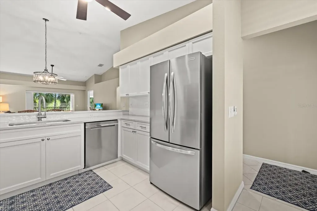 9550 High Gate Drive Sarasota FL 34238