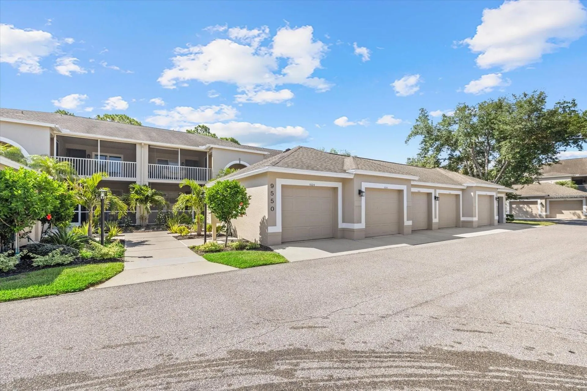 9550 High Gate Drive Sarasota FL 34238