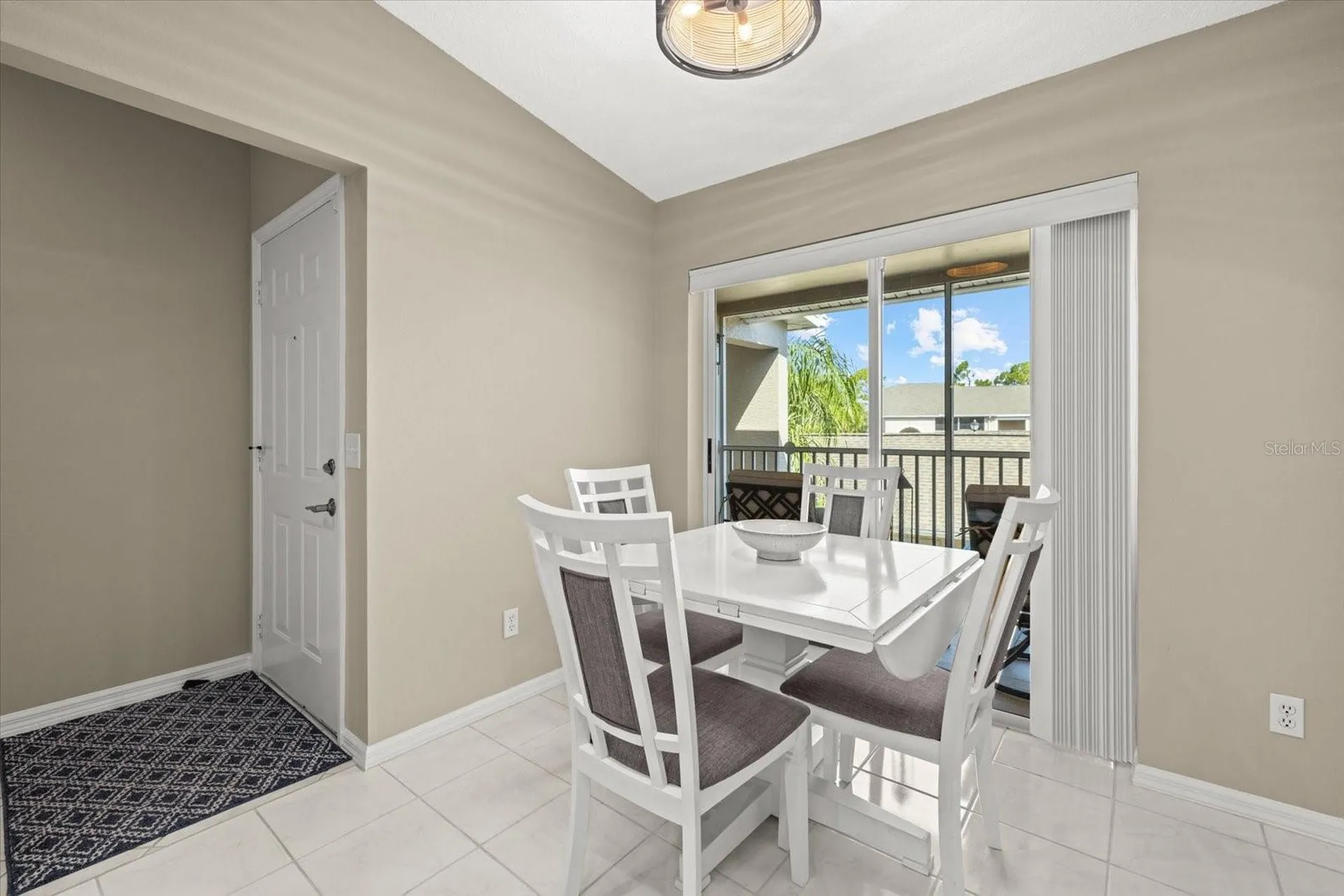 9550 High Gate Drive Sarasota FL 34238