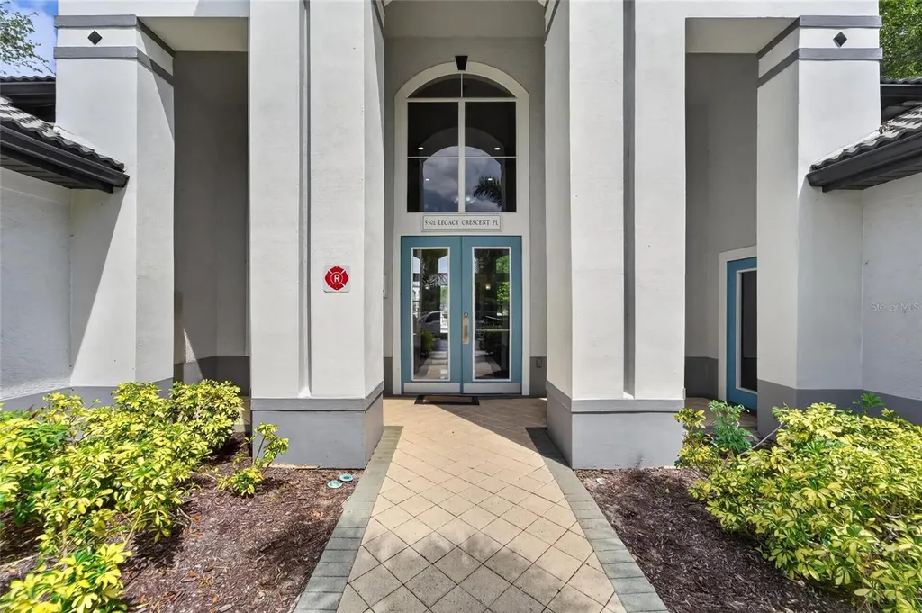 5611 Legacy Crescent Place Riverview FL 33578