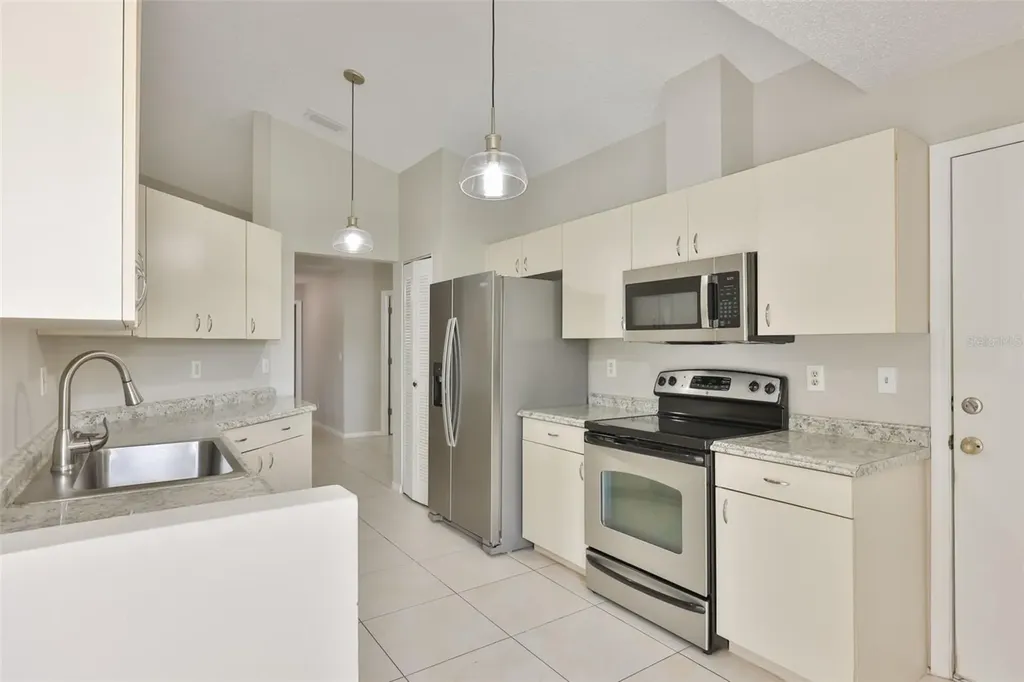 1209 Litchfield Drive Sun City Center FL 33573