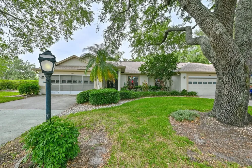1209 Litchfield Drive Sun City Center FL 33573