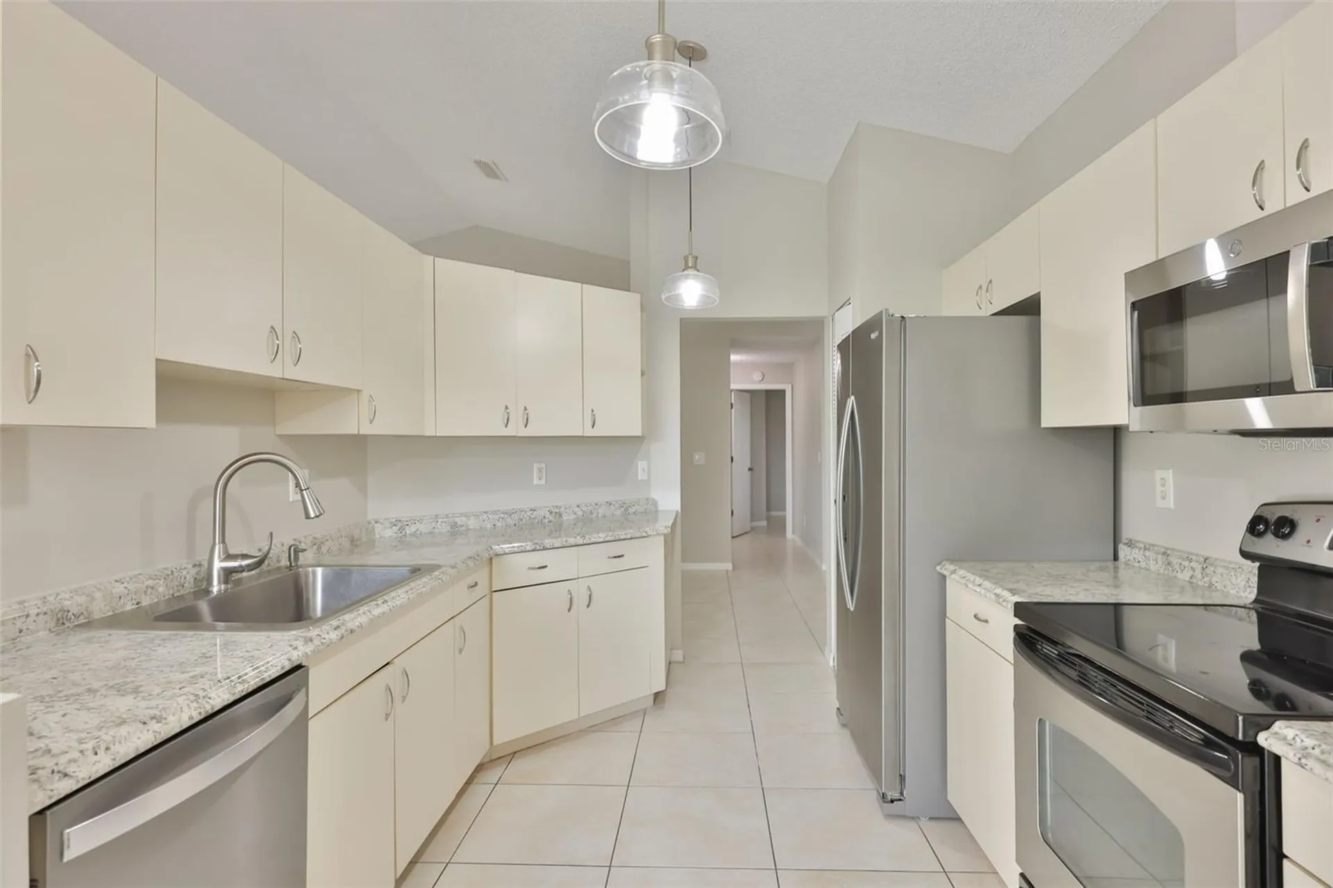 1209 Litchfield Drive Sun City Center FL 33573