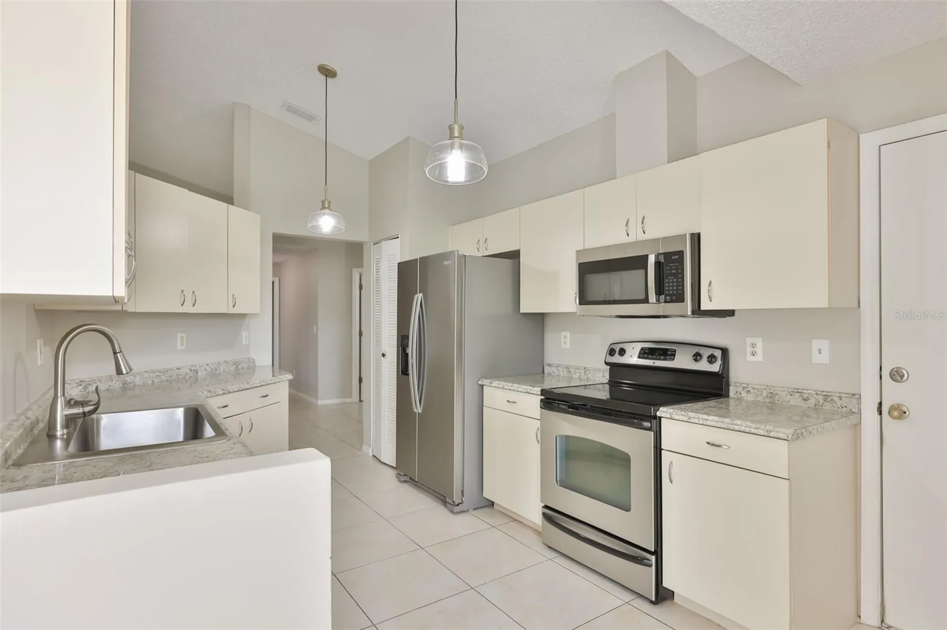 1209 Litchfield Drive Sun City Center FL 33573