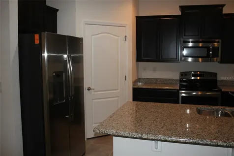 2909 Top Water Way Kissimmee FL 34746