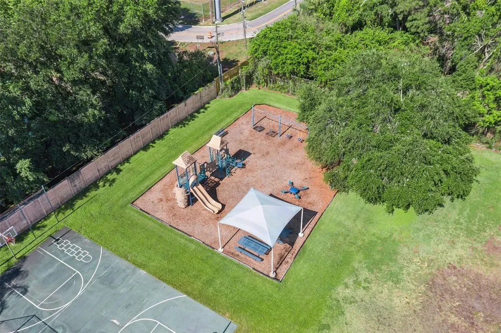 225 Lake Destiny Trail Altamonte Springs FL 32714