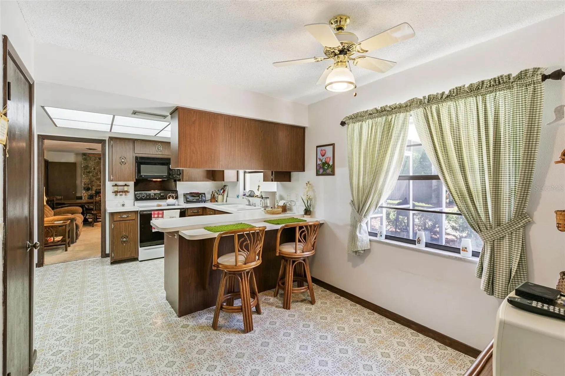 225 Lake Destiny Trail Altamonte Springs FL 32714