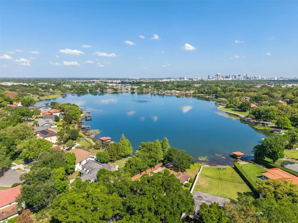 3256 Wickersham Court Orlando FL 32806