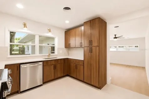 3256 Wickersham Court Orlando FL 32806