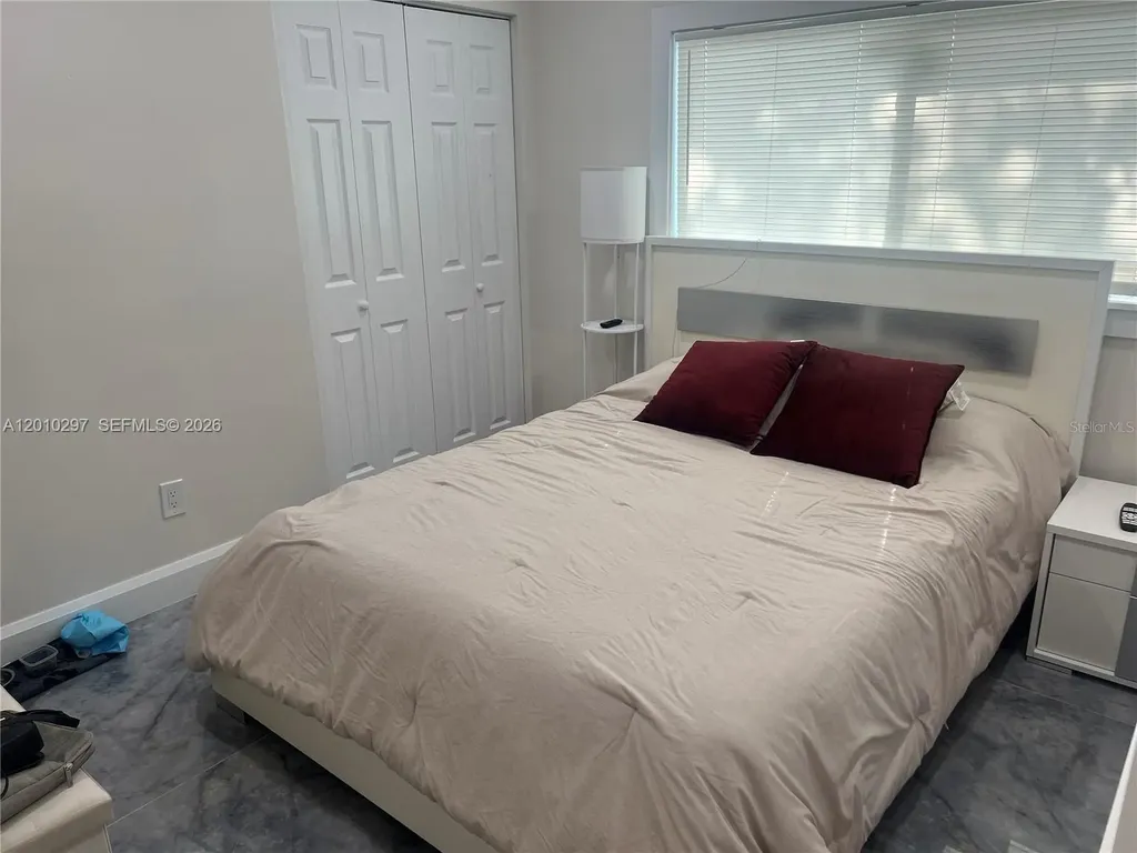 6742 SW 18 Court North Lauderdale FL 33068