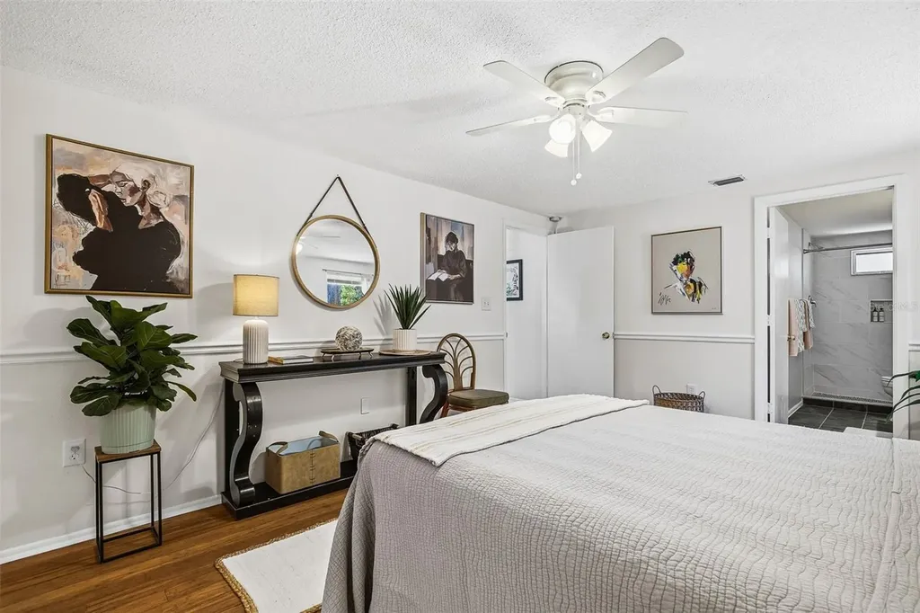 3174 Peachtree Street Sarasota FL 34231