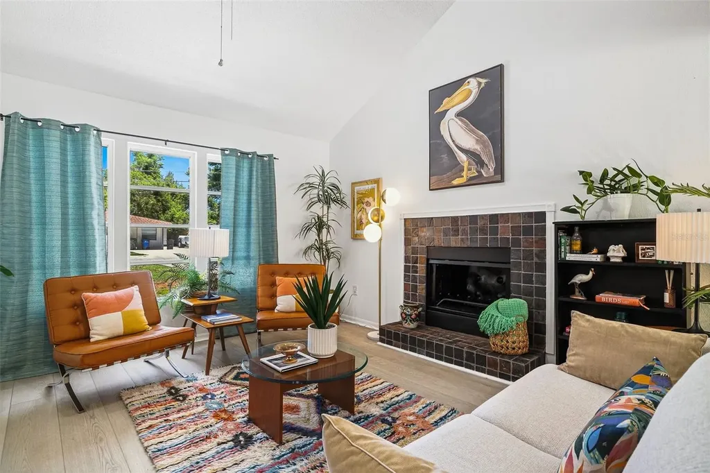 3174 Peachtree Street Sarasota FL 34231