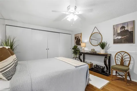 3174 Peachtree Street Sarasota FL 34231