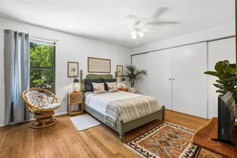 3174 Peachtree Street Sarasota FL 34231