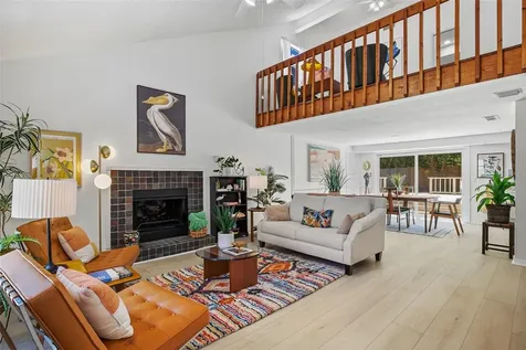 3174 Peachtree Street Sarasota FL 34231